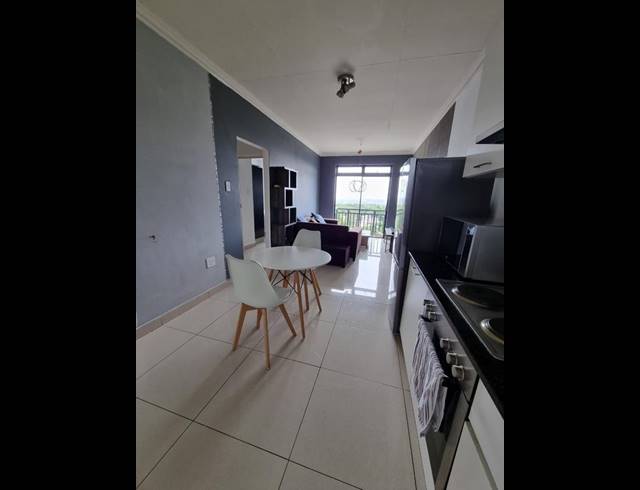 2 BEDROOM APARTMENT FOR SALE IN UMHLANGA RIDGE